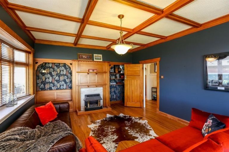 Photo of property in 41 Hamblyn Street, Strandon, New Plymouth, 4312