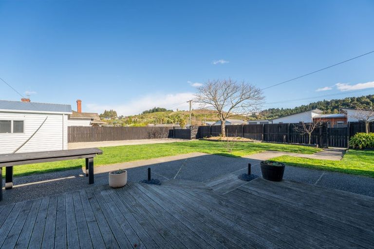 Photo of property in 22 Hislop Street, Geraldine, 7930