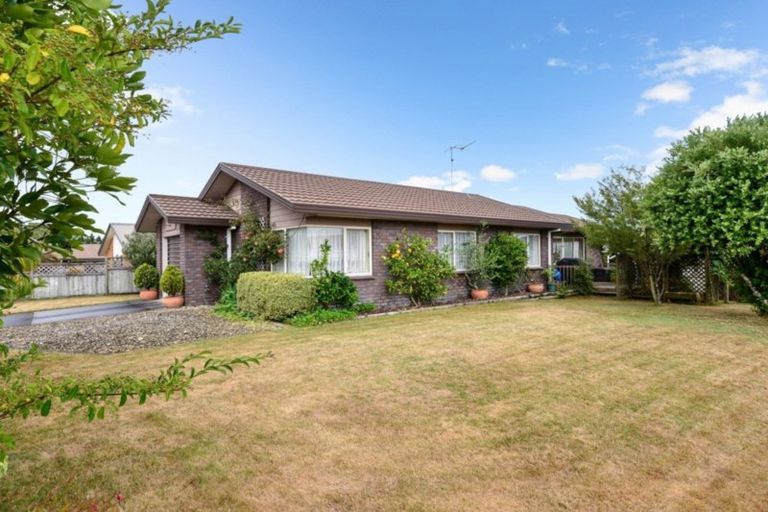 Photo of property in 29 Rosehill Place, Nawton, Hamilton, 3200