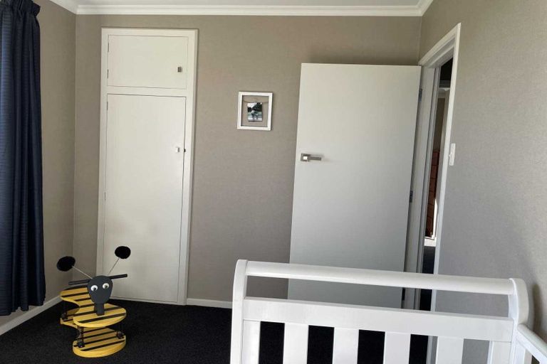 Photo of property in 36 John Street, Otatara, Invercargill, 9879