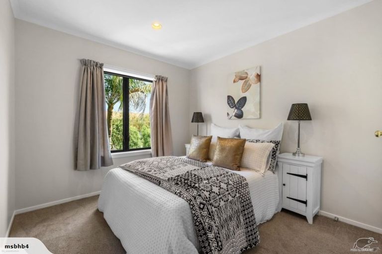 Photo of property in Tuscany Towers, 75/1 Ambrico Place, New Lynn, Auckland, 0600