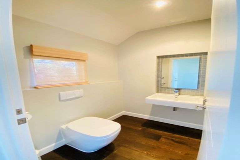 Photo of property in 5j The Prom, Coatesville, Albany, 0793