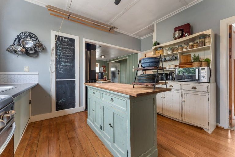 Photo of property in 16 Julia Street, Pahiatua, 4910