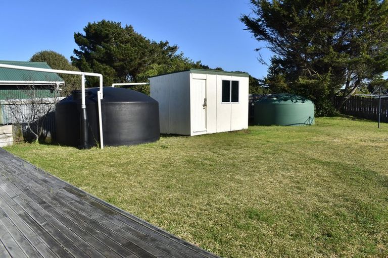 Photo of property in 17 Gawler Street, Te Horo Beach, Otaki, 5581