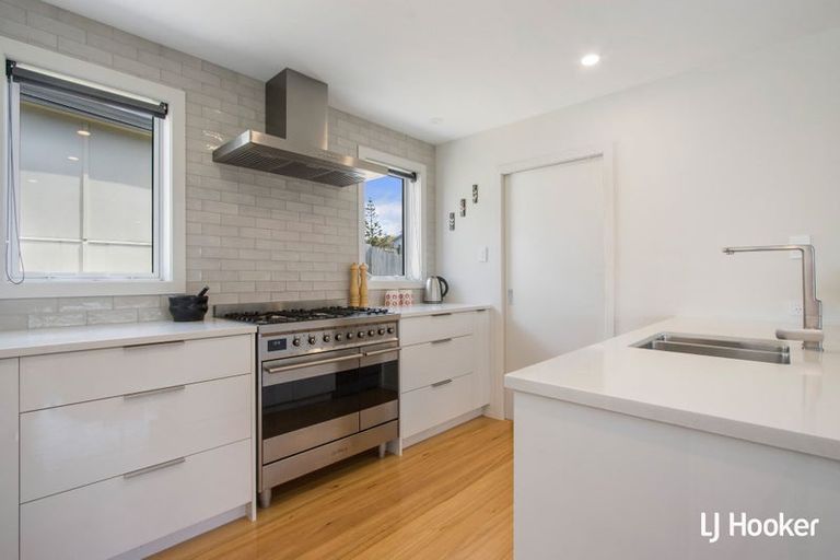 Photo of property in 7 Wallnutt Avenue, Waihi Beach, 3611