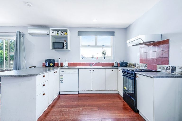 Photo of property in 87 Massey Street, Frankton, Hamilton, 3204