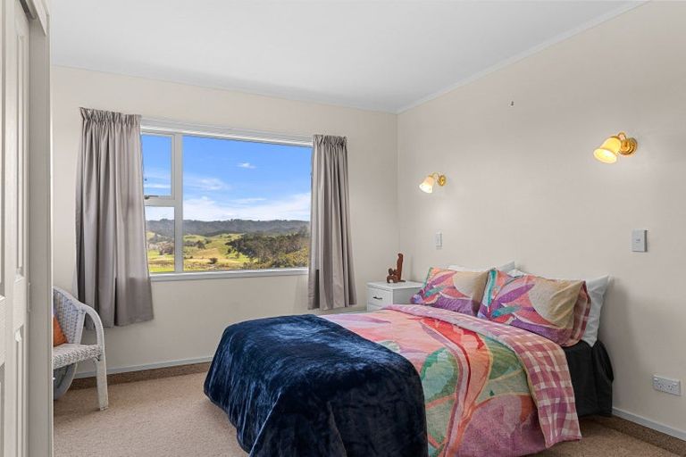 Photo of property in 347 Campbell Road, Parua Bay, Onerahi, 0192