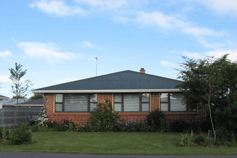 Photo of property in 10 Hills Street, Kaiapoi, 7630
