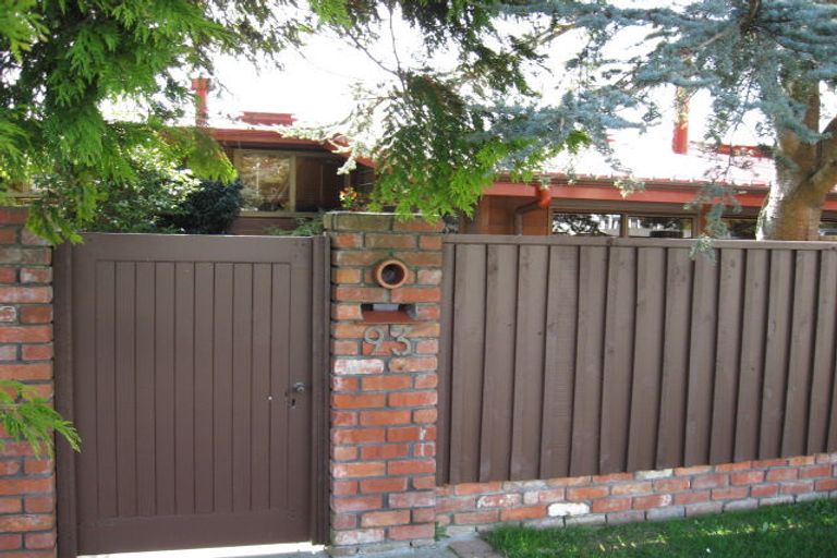 Photo of property in 93 Waiwhetu Road, Waterloo, Lower Hutt, 5011