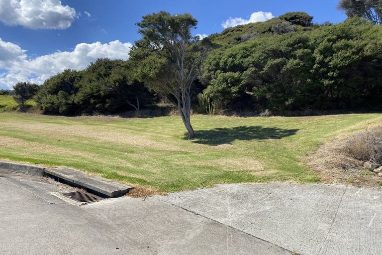 Photo of property in 10 Ngarimu Heights Row, Ngarimu Bay, Thames, 3575