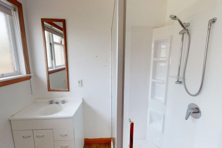 Photo of property in 32 Galway Avenue, Hokowhitu, Palmerston North, 4410