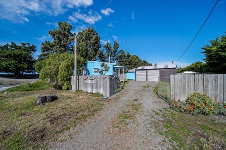 Photo of property in 19 South Crescent, Amberley, 7481