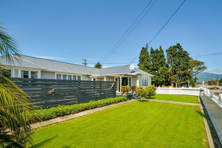 Photo of property in 161 Derby Street, Westport, 7825