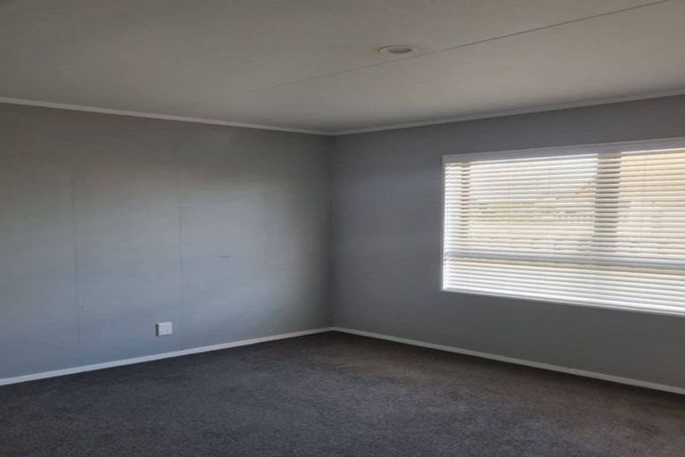 Photo of property in 4 Akepiro Place, Tawhero, Whanganui, 4501