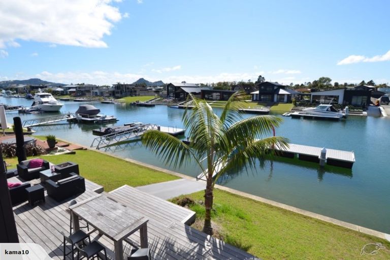 Photo of property in 588 Waterways Parade, Pauanui, Hikuai, 3579