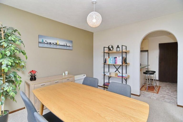 Photo of property in 15 Connemara Drive, Northwood, Christchurch, 8051