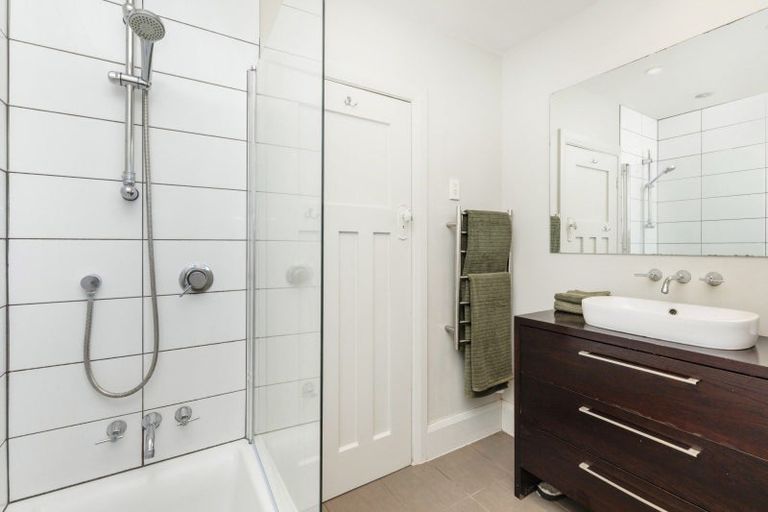 Photo of property in 115 Clarendon Terrace, Woolston, Christchurch, 8023