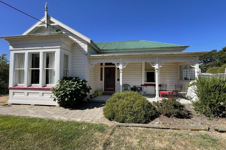 Photo of property in 5584 Kurow Duntroon Road, Kurow, 9498