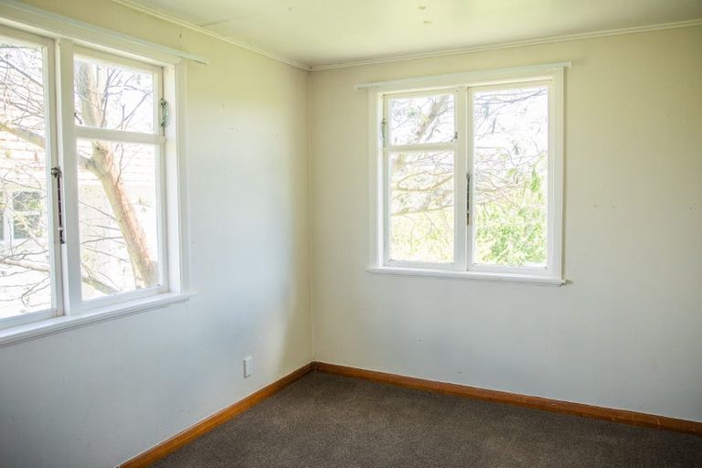 Photo of property in 29 Hillary Crescent, Belmont, Auckland, 0622