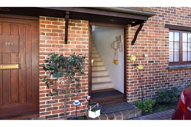 Photo of property in Riverside Cottages, 9/7 Quiet Woman Way, Monaco, Nelson, 7011