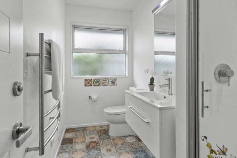 Photo of property in 4 Levinge Lane, Hillmorton, Christchurch, 8024