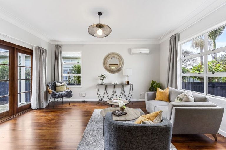 Photo of property in 44 Hutton Street, Otahuhu, Auckland, 1062