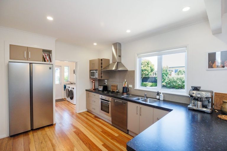 Photo of property in 7 Goodwyn Crescent, Hokowhitu, Palmerston North, 4410