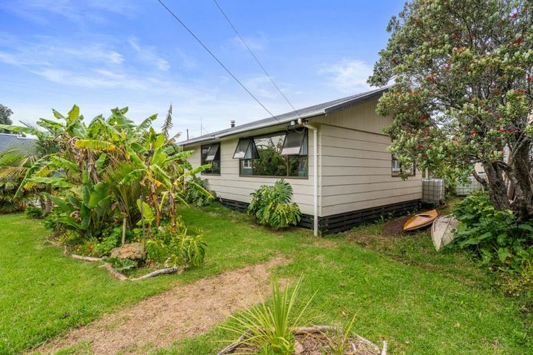 Photo of property in 23 Wallis Street, Raglan, 3225