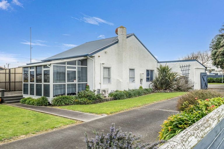 Photo of property in 3 Wharf Street, Castlecliff, Whanganui, 4501
