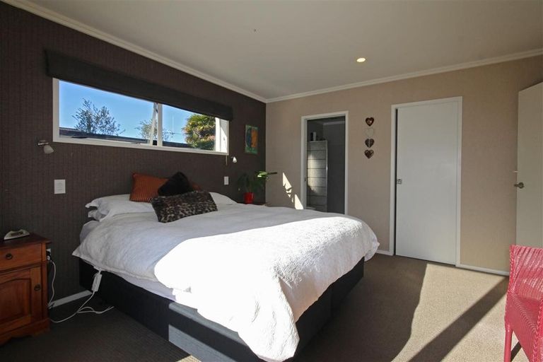 Photo of property in 31 Gibson Place, Papamoa Beach, Papamoa, 3118