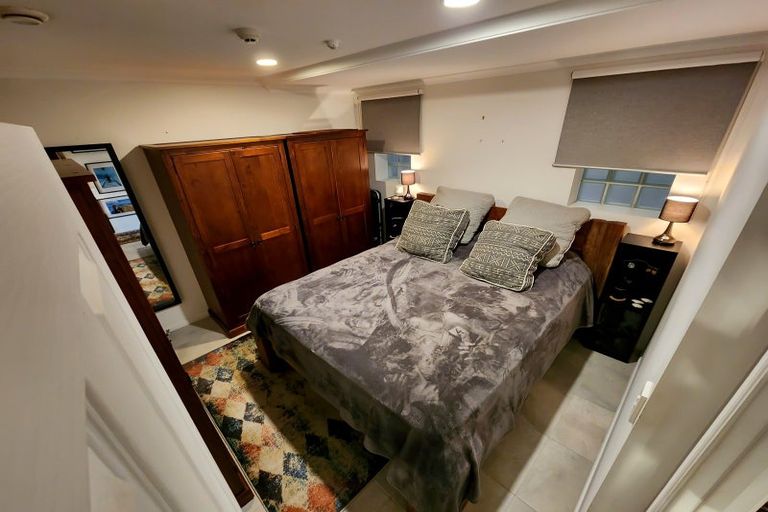 Photo of property in Paramount Apartments, 4/281 Maunganui Road, Mount Maunganui, 3116