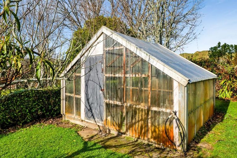 Photo of property in 2625 Ohura Road, Strathmore, Stratford, 4392