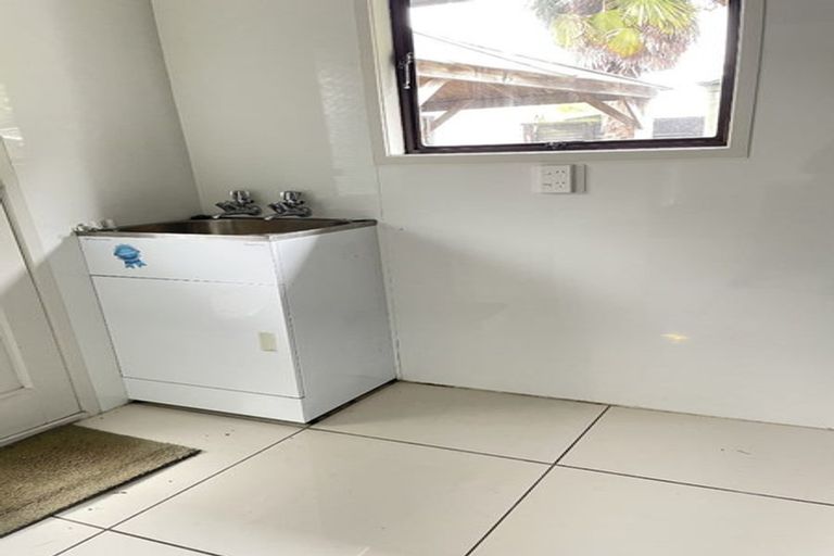 Photo of property in 97 Gills Road, Bucklands Beach, Auckland, 2014