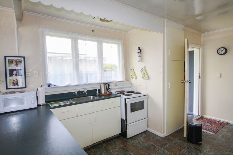 Photo of property in 11 Lea Street, Oamaru North, Oamaru, 9400