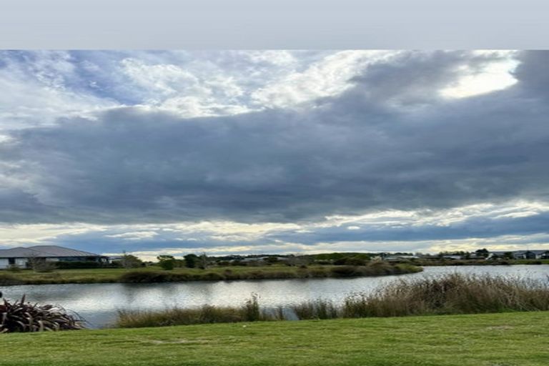 Photo of property in 14 Mackinnon Street, Marshland, 8083