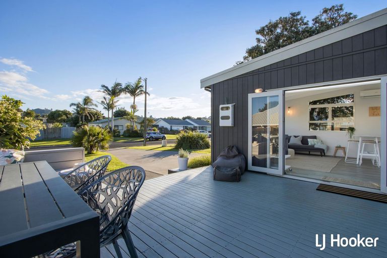 Photo of property in 4 Hereford Place, Waihi Beach, 3611