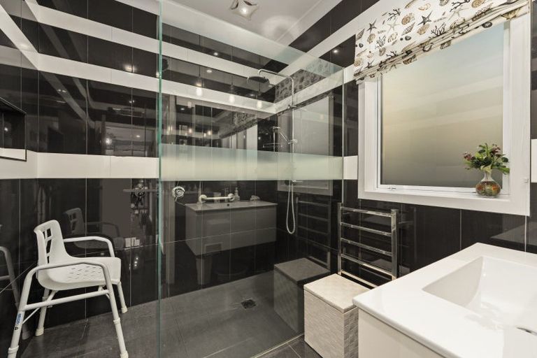 Photo of property in 41 Port Street West, Maewa, Feilding, 4702