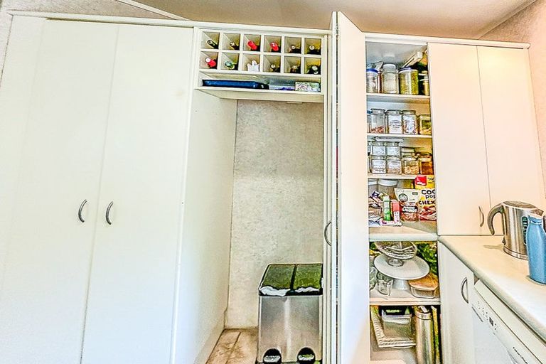 Photo of property in 67 Balmain Road, Birkenhead, Auckland, 0626