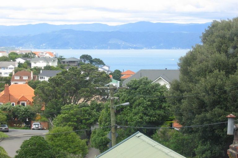 Photo of property in 4 Roscoe Terrace, Wadestown, Wellington, 6012
