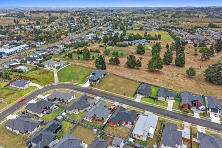 Photo of property in 24 Murray Ward Drive, Te Kauwhata, 3710