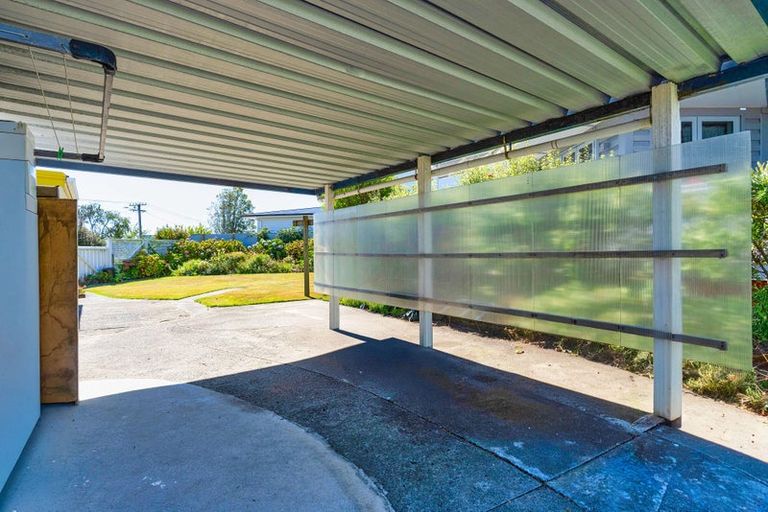 Photo of property in 16 Edinburgh Street, Levin, 5510