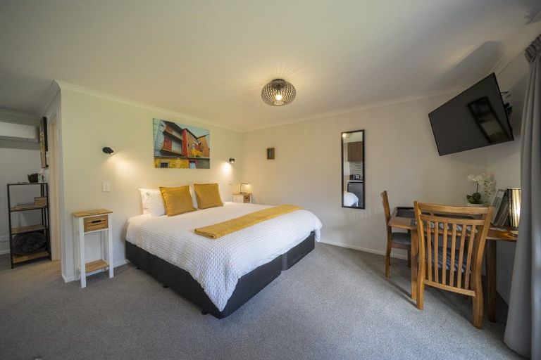 Photo of property in 423a Te Anau-mossburn Highway, Te Anau, 9672