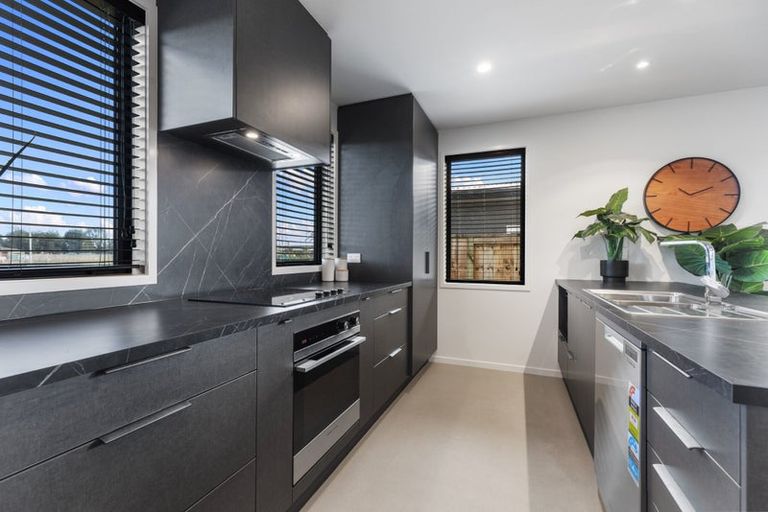 Photo of property in 32 Tamapahore Boulevard, Papamoa Beach, Papamoa, 3118