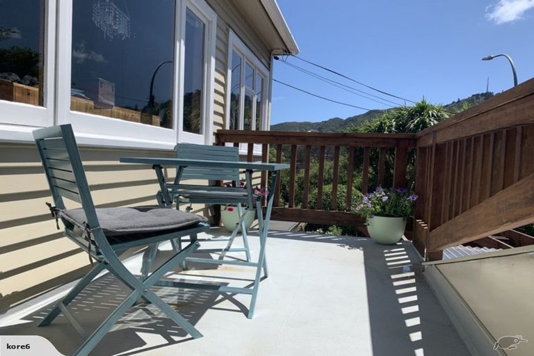 Photo of property in 23 Clutha Avenue, Khandallah, Wellington, 6035