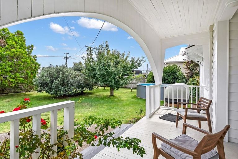 Photo of property in 14a Mains Avenue, Kensington, Whangarei, 0112