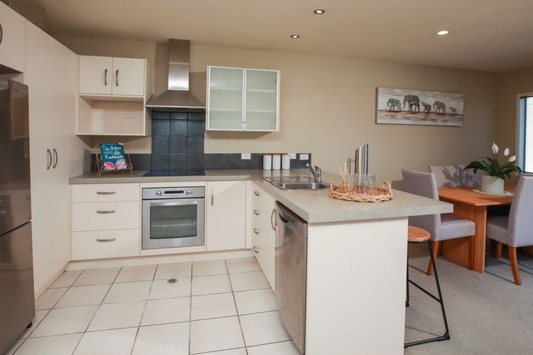 Photo of property in 30d Charlemont Street, Whitiora, Hamilton, 3200