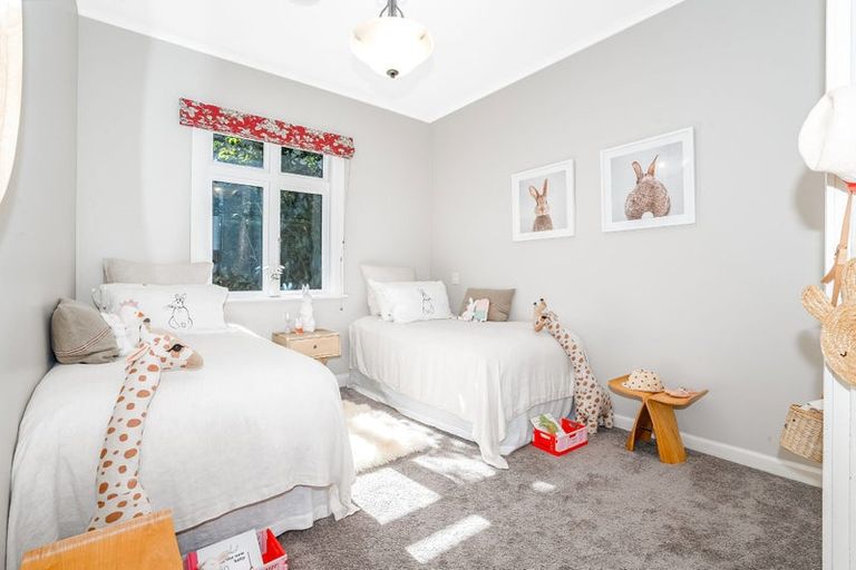 Photo of property in 82 Campbell Street, Karori, Wellington, 6012