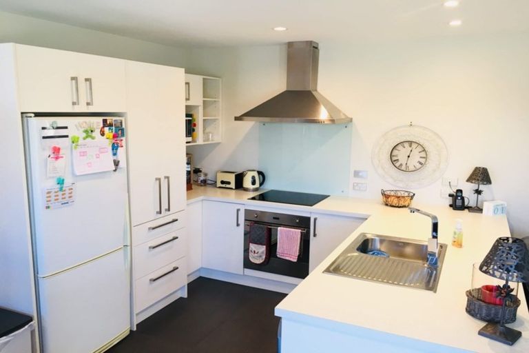 Photo of property in 9 Capil Court, Halswell, Christchurch, 8025