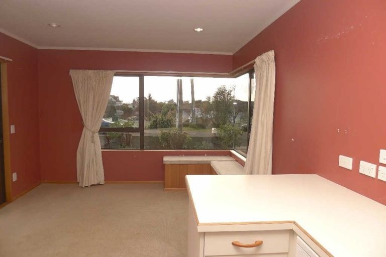 Photo of property in 20 Ngaio Road, Raumati Beach, Paraparaumu, 5032