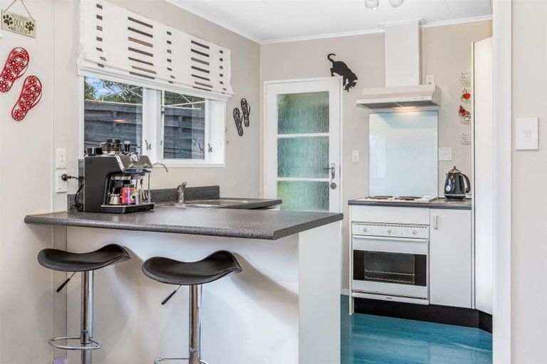 Photo of property in 45 Ayton Drive, Whitby, Porirua, 5024